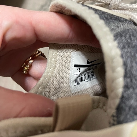 Women’s Huaraches 👟 - Picture 3 of 4